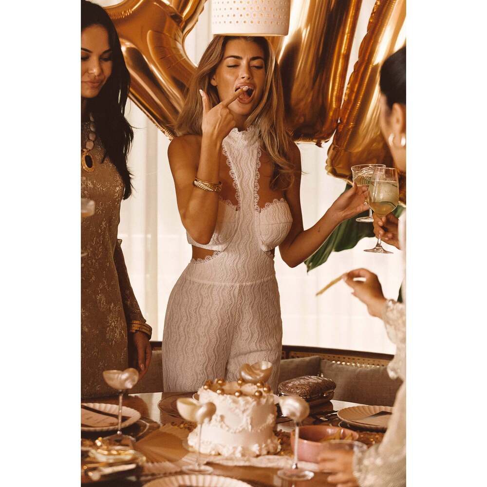 12th Tribe Princesa White Lace Jumpsuit Size MM - Picture 3 of 3